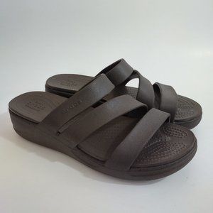 🚩 SOLD Crocs Getaway Strappy Brown Platform Sandals Women's 11